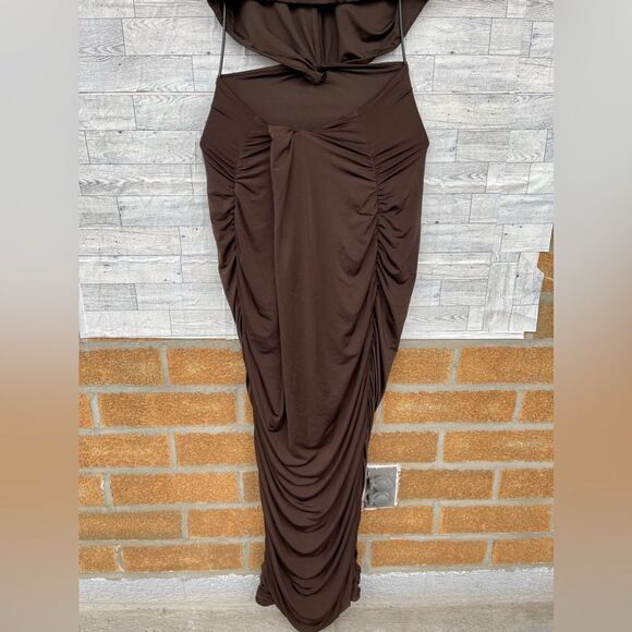 REMI x REVOLVE Hannah Maxi Dress in Chocolate size 2 X - Picture 13 of 13